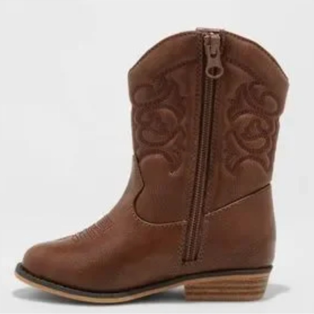 🤠Cat & Jack Brown Kids Cowboy Boots Side Zipper Size 5 | Stylish & Durable!🤠 - Picture 2 of 9